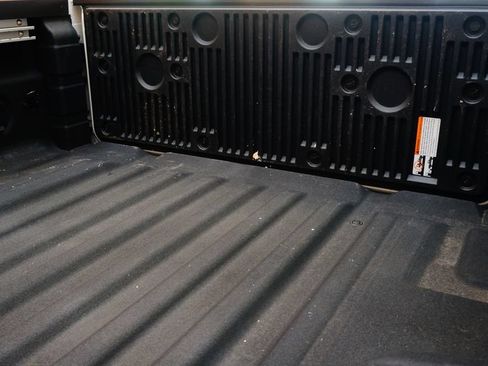 Used 2025 Nissan Frontier SV w/ SV Convenience Package AWD/4WD image 43
