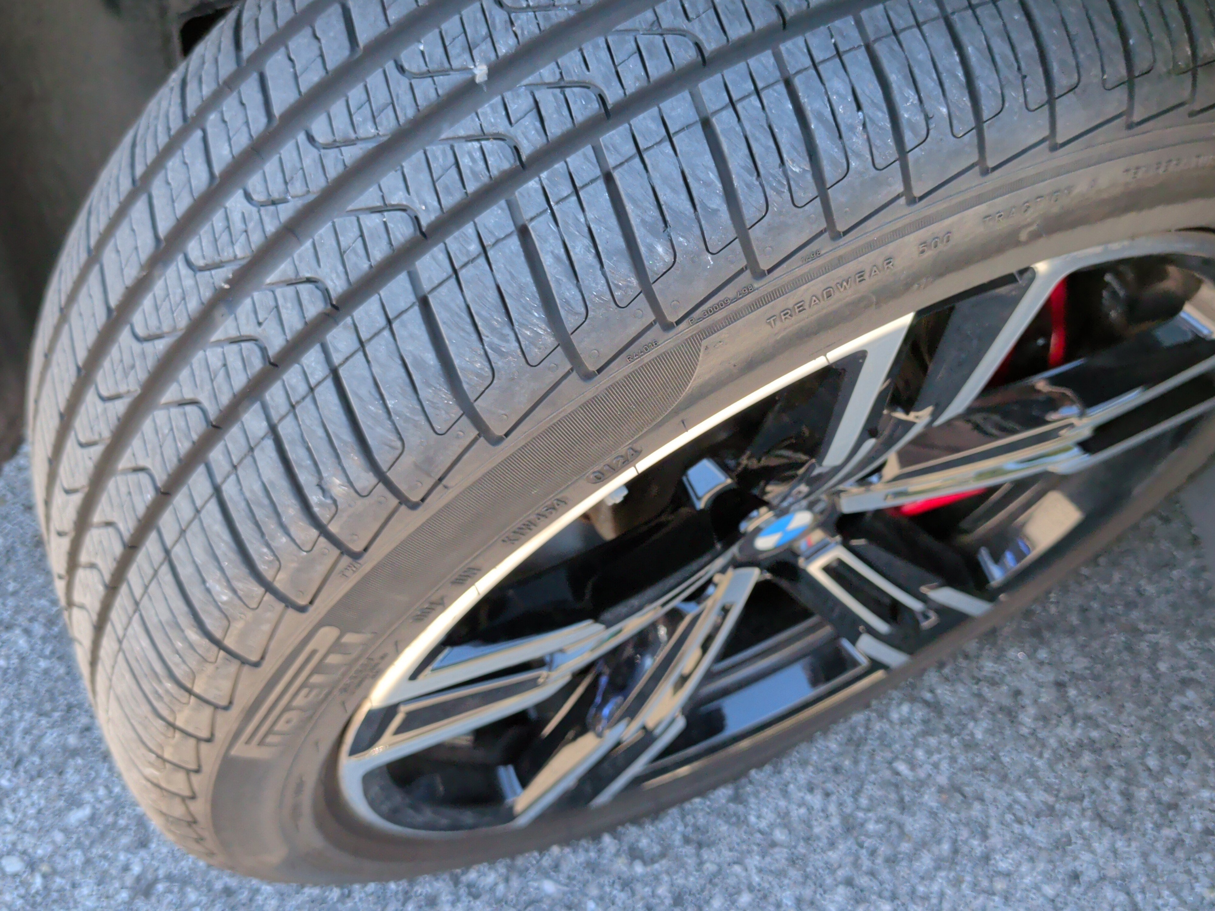 Used 2024 BMW 230i Coupe w/ Premium Package RWD image 12