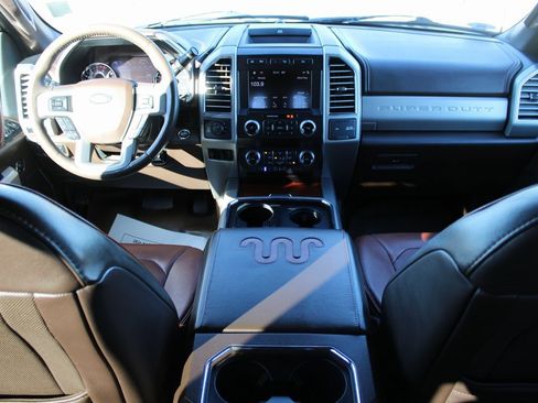 Used 2019 Ford F350 King Ranch image 13