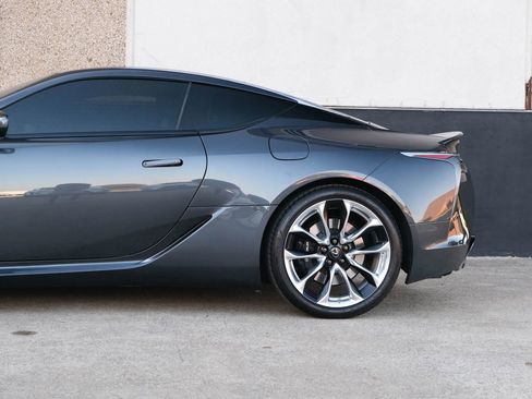 Used 2021 Lexus LC 500 Coupe w/ Carbon Fiber Package image 8