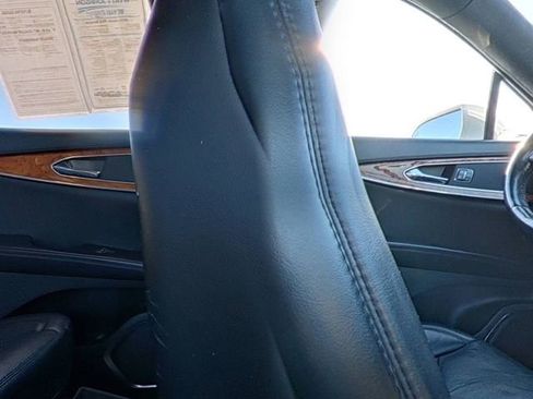 Used 2016 Lincoln MKX Reserve w/ Technology Package image 29