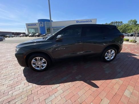 Used 2020 Chevrolet Blazer LT AWD/4WD image 28