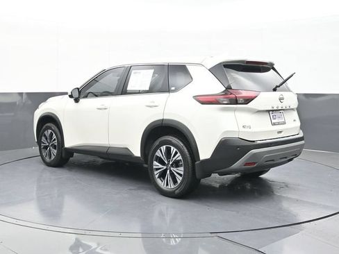 Used 2023 Nissan Rogue SV FWD image 10