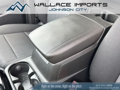 Used 2024 Chevrolet Colorado Trail Boss w/ Advanced Trailering Package AWD/4WD image 19