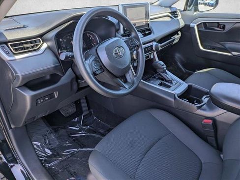 Certified 2025 Toyota RAV4 LE FWD image 10