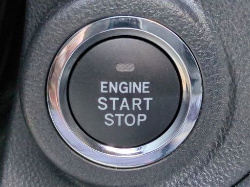 Used 2025 Subaru Outback Limited w/ Popular Package #2 image 29