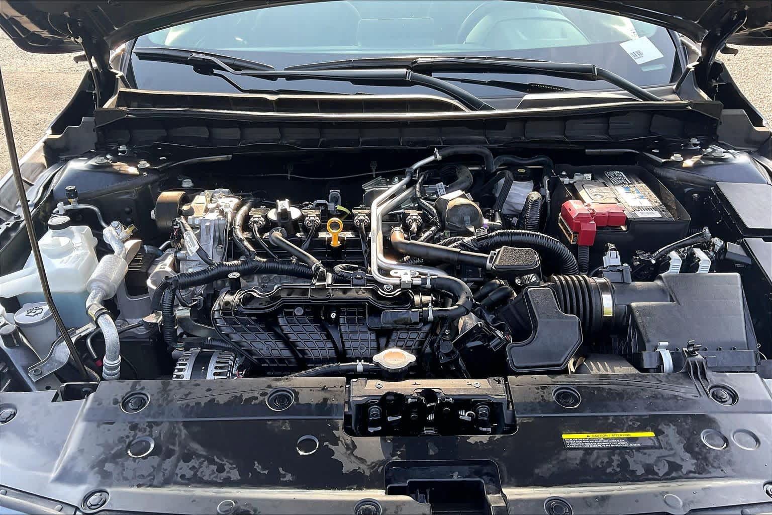Used 2025 Nissan Altima 2.5 SV FWD image 31