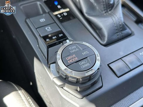 Used 2024 Toyota Tacoma TRD Off-Road AWD/4WD image 29