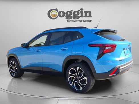 New 2026 Chevrolet Trax RS w/ Driver Confidence Package image 3