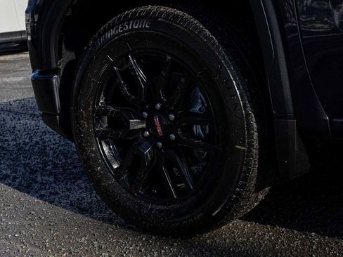 Used 2026 GMC Sierra 1500 Elevation image 7