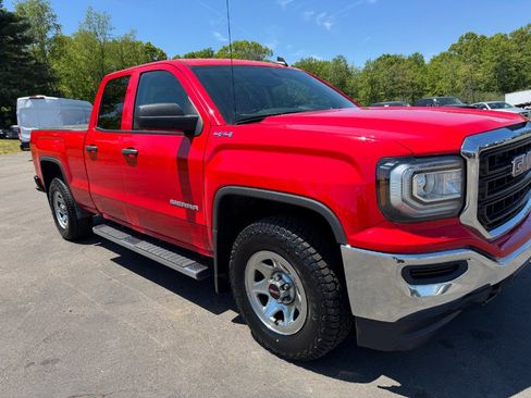 Used 2017 GMC Sierra 1500 4x4 Double Cab w/ Sierra Convenience Package image 12
