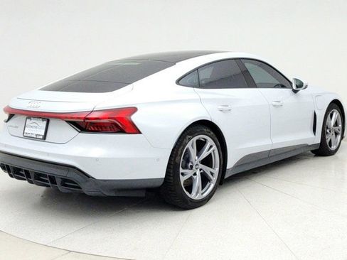 Used 2024 Audi e-tron GT Prestige w/ Prestige Package image 5