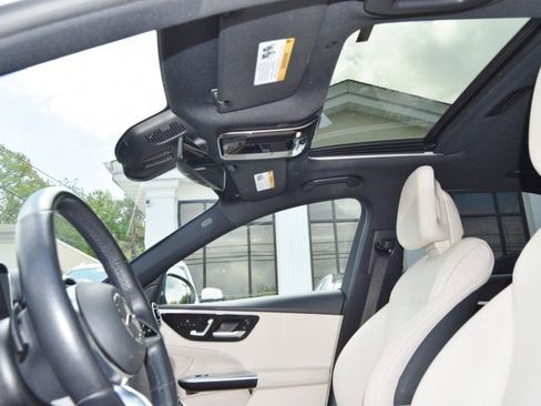 Used 2022 Mercedes-Benz C 300 4MATIC Sedan image 33