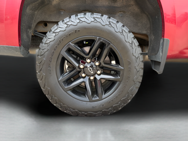 Used 2022 Chevrolet Silverado 1500 LT Trail Boss w/ LPO, Dark Essentials Package AWD/4WD image 26