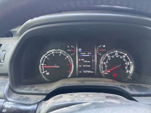 Used 2020 Toyota 4Runner TRD Off-Road Premium AWD/4WD image 10