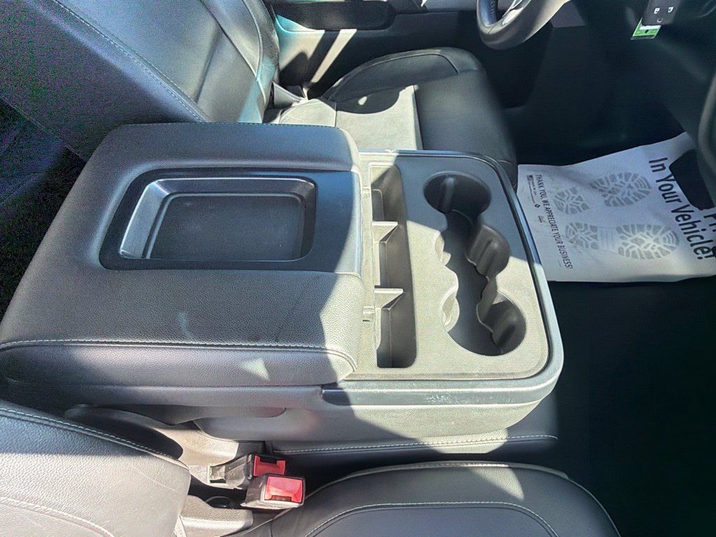 Used 2018 Chevrolet Silverado 1500 LT w/ All Star Edition AWD/4WD image 47