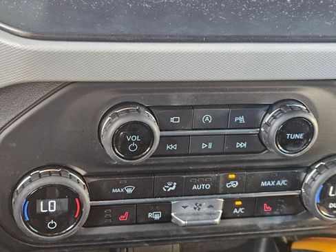 Used 2023 Ford Bronco Badlands AWD/4WD image 18