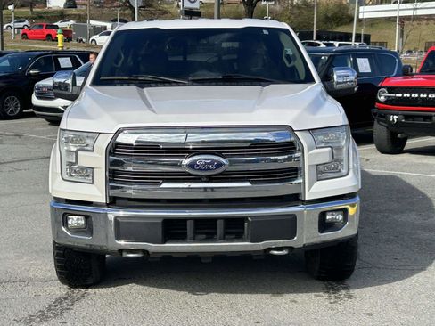 Used 2015 Ford F150 Lariat w/ Equipment Group 502A Luxury image 8