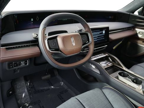 New 2026 Lincoln Nautilus Black Label AWD/4WD image 13