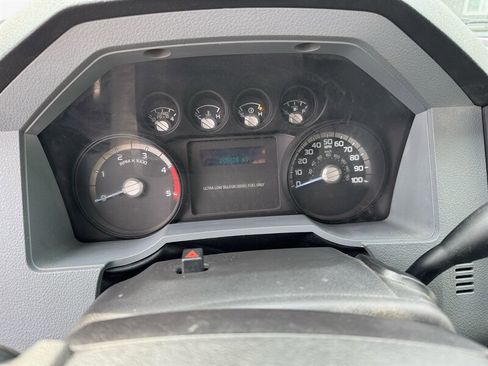 Used 2011 Ford F250 XL w/ PWR Equipment Group image 7