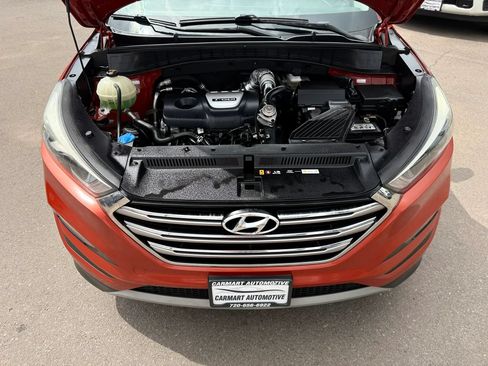 Used 2017 Hyundai Tucson Limited AWD/4WD image 38