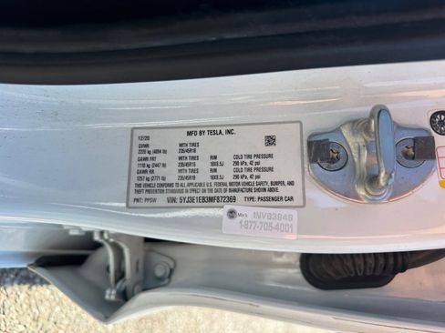 Used 2021 Tesla Model 3 Long Range AWD/4WD image 22