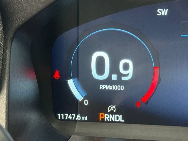 Used 2025 Ford Explorer Active RWD image 19