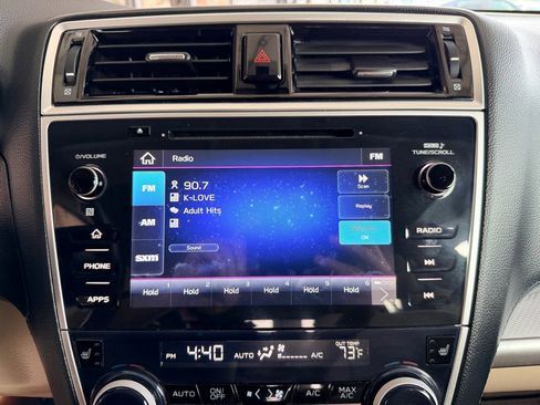 Used 2019 Subaru Outback 2.5i Premium image 13