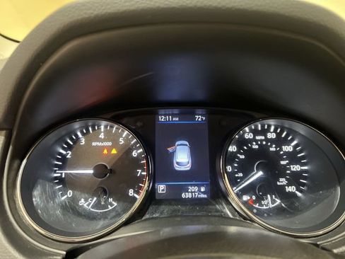 Used 2021 Nissan Rogue Sport S FWD image 11