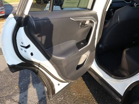 Used 2023 Toyota RAV4 LE FWD image 32