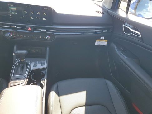 New 2026 Kia Sportage EX image 26
