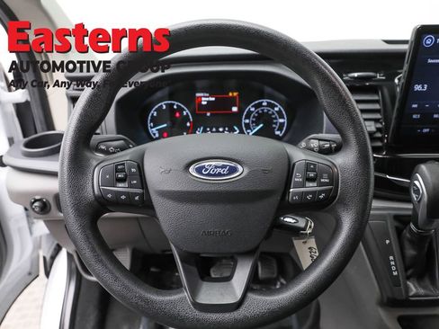 Used 2023 Ford Transit 350 XLT image 10