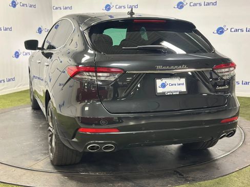 Used 2024 Maserati Levante GT Ultima AWD/4WD image 5