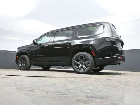 New 2026 Jeep Grand Wagoneer Limited AWD/4WD image 40