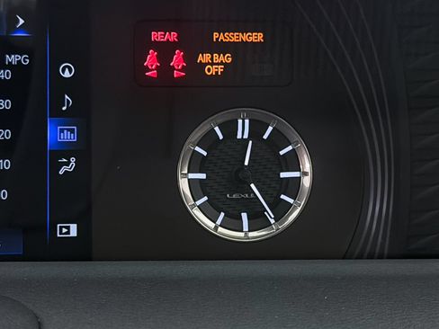 Used 2018 Lexus LC 500 Coupe RWD image 8