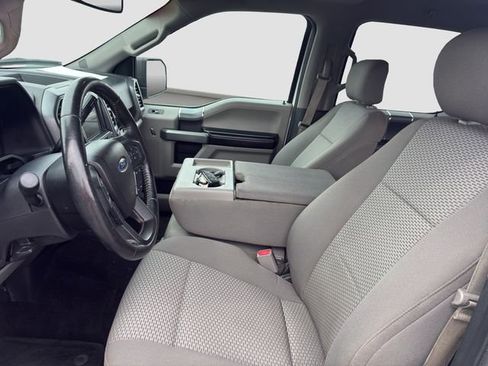Used 2017 Ford F150 XLT w/ Equipment Group 302A Luxury AWD/4WD image 12