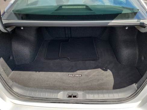 Certified 2020 Nissan Altima 2.5 S FWD image 8