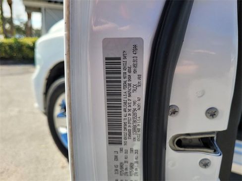 Certified 2019 RAM 1500 Express w/ Express Value Package image 20