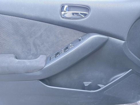 Used 2007 Nissan Altima 2.5 S w/ Convenience Pkg image 5