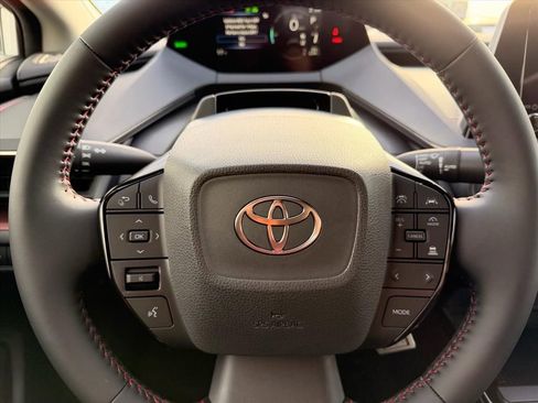 New 2026 Toyota Prius Plug-In Hybrid image 9
