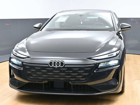Used 2025 Audi A6 e-tron Prestige AWD/4WD image 5
