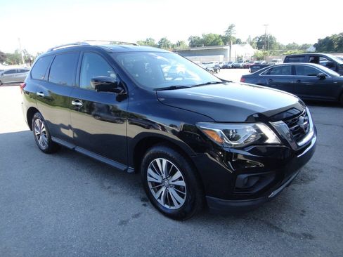 Used 2020 Nissan Pathfinder SL AWD/4WD image 3