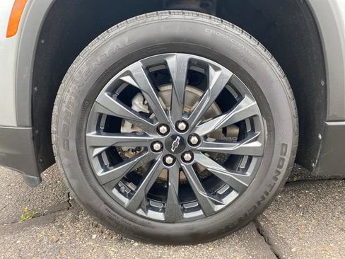 Certified 2023 Chevrolet Traverse RS w/ LPO, Floor Liner Package AWD/4WD image 24