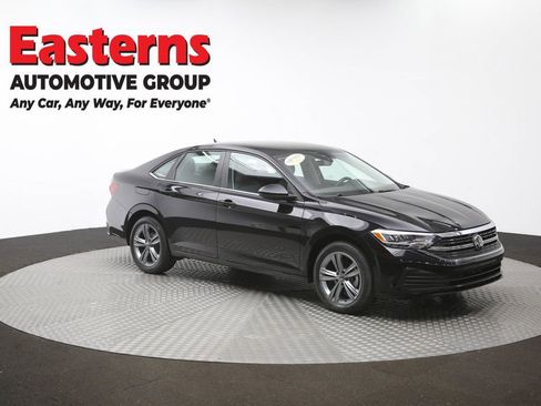 Used 2024 Volkswagen Jetta SE FWD image 47