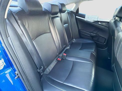 Used 2016 Honda Civic Touring image 28