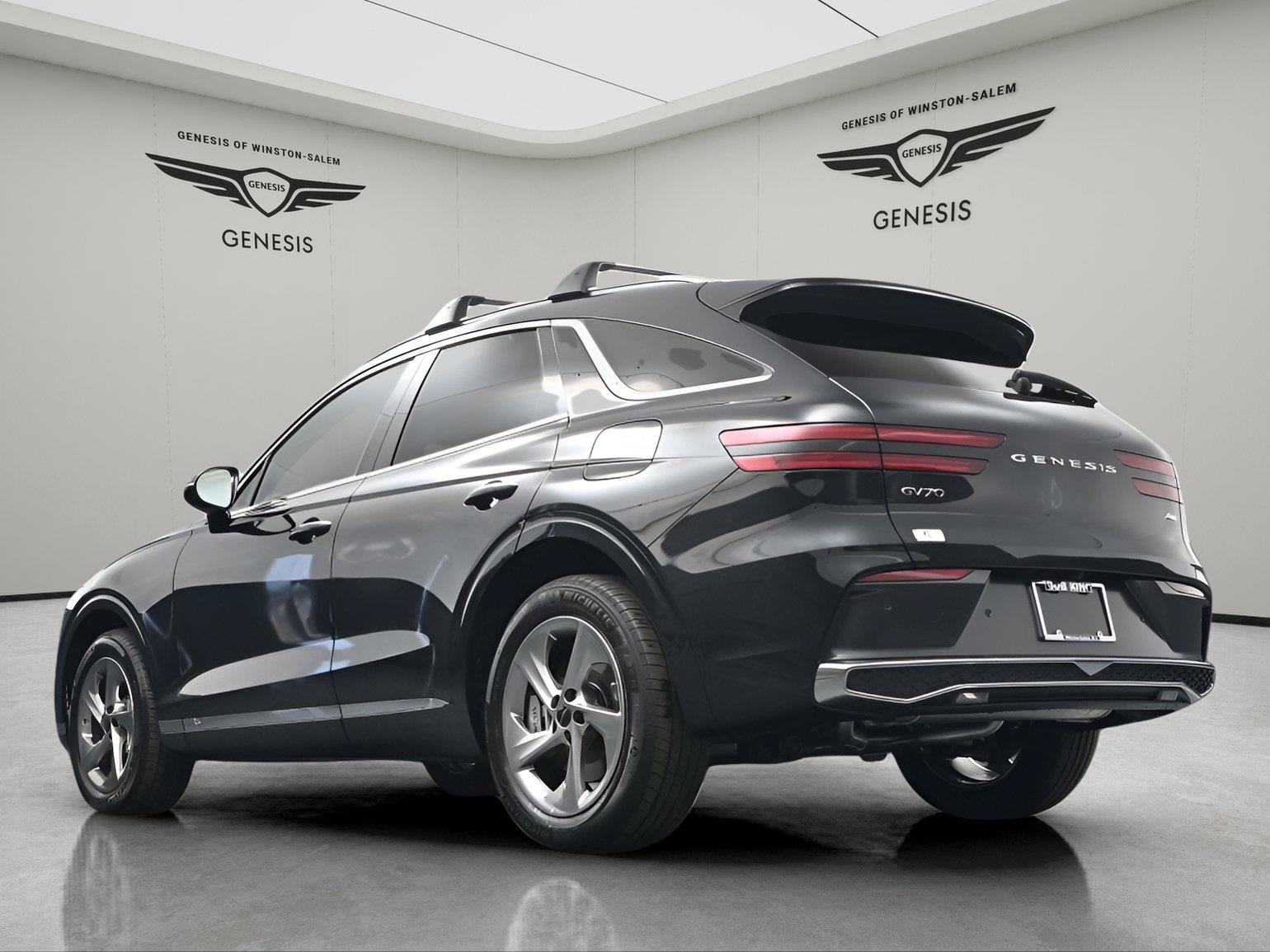 Used 2026 Genesis GV70 2.5T Select AWD/4WD image 4
