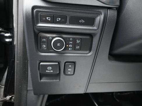 Used 2021 Ford F150 Platinum w/ Equipment Group 701A High AWD/4WD image 12