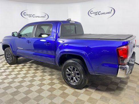 Certified 2023 Toyota Tacoma SR5 image 4