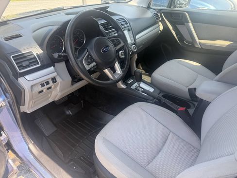 Used 2018 Subaru Forester 2.5i Premium w/ All-Weather Package AWD/4WD image 9