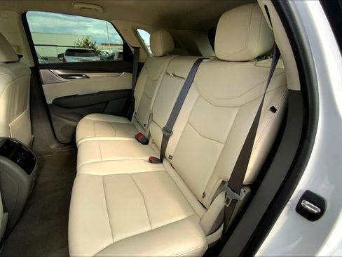 Used 2022 Cadillac XT5 Premium Luxury image 26